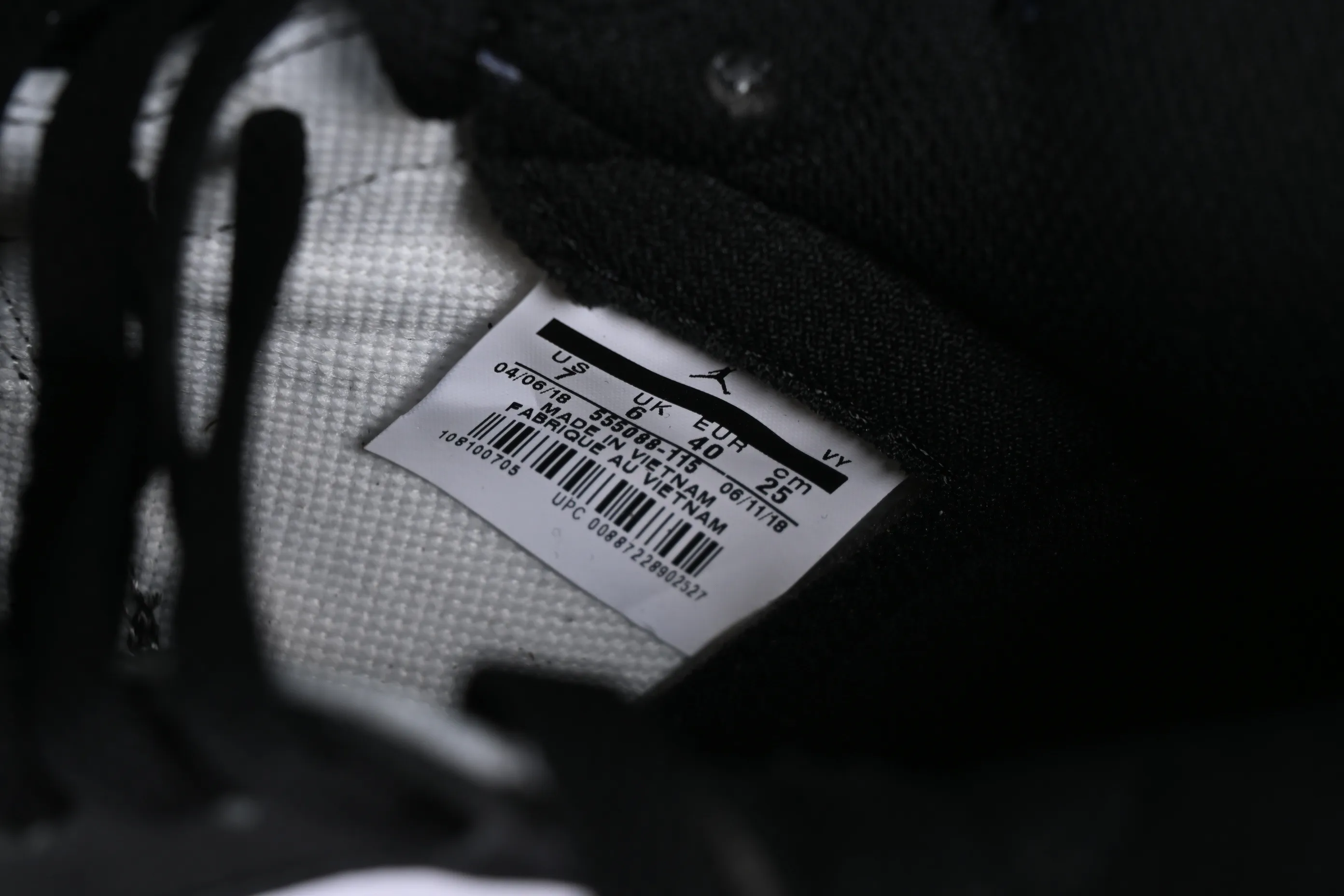 All Categories Air Jordan Jordan Series Basketball Shoes Air Jordan 1 High Air Jordan 1 Retro High OG AJ1 Six-time Champion Playful Blue Moon Basketball Shoes 555088-115